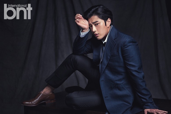[화보] 장승조 “뮤지컬과 드라마 자유자재로 넘나드는 조정석의 재능 대단해”