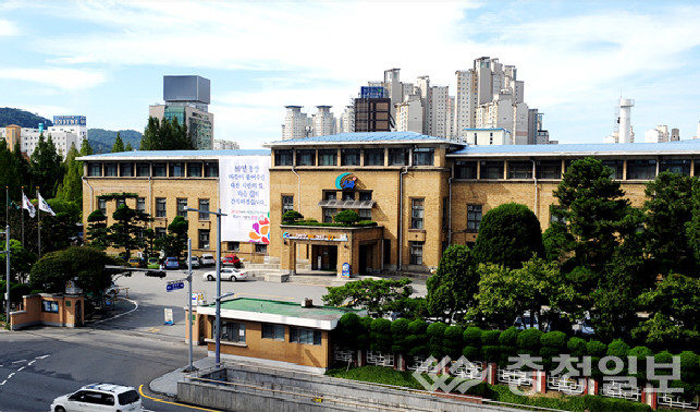 ▲ 1980년대 대전에 있던 충남도청 모습.