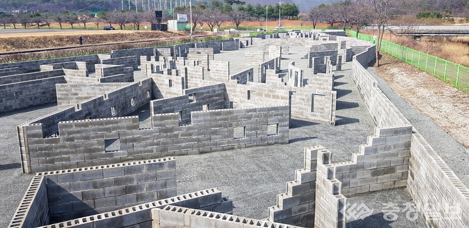 ▲ 병영체험장 내 서바이벌 체험장 전경