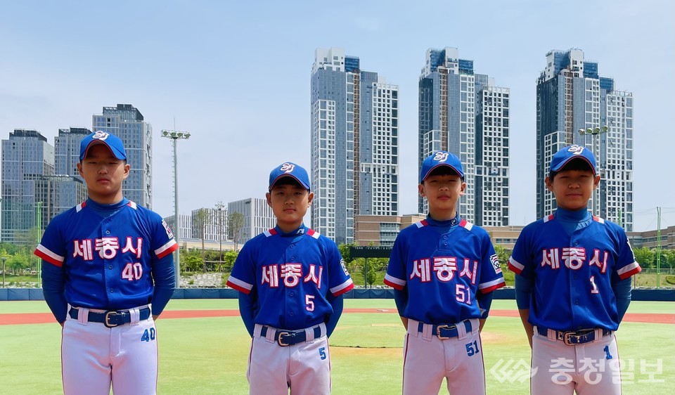▲ 리틀야구 충청지역 대표팀에 세종시리틀야구단 선수 4명이 선발됐다. 사진은 왼쪽부터 안태건, 김태양, 박준영, 윤형준.