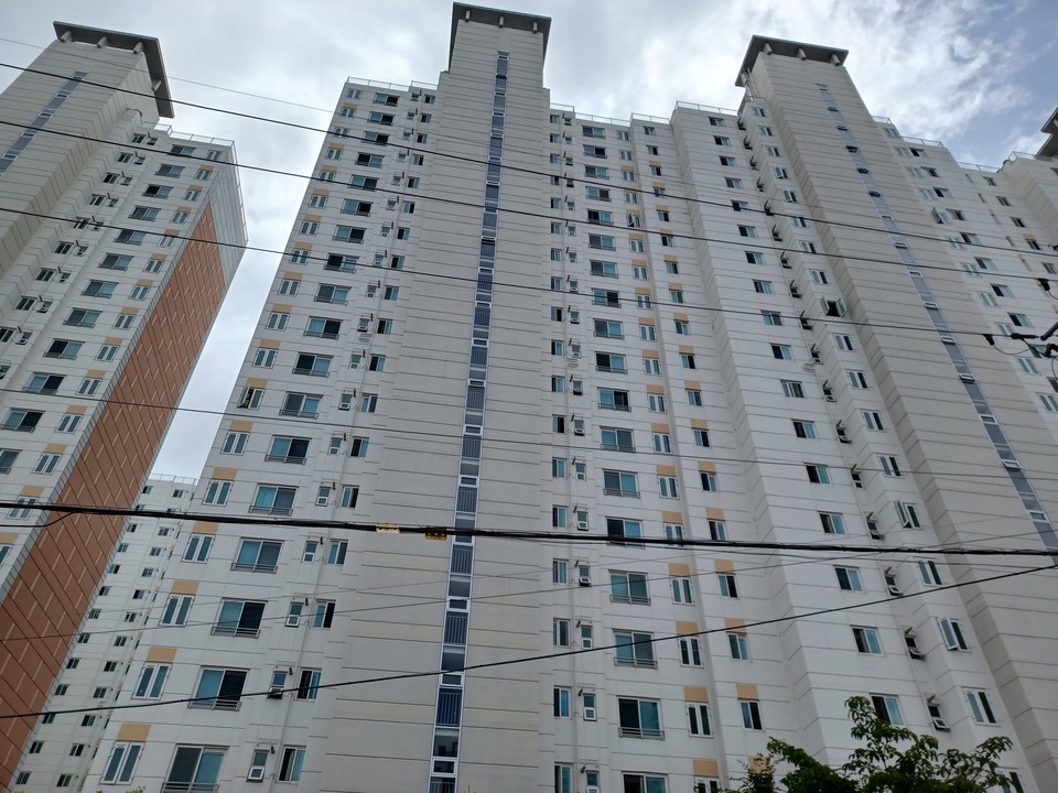 ▲ 충북 옥천지역에서 아파트값이 가장 많이 오른 ‘지엘리베라움’.