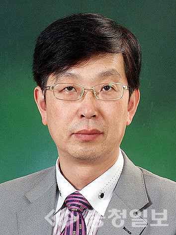 ▲ 우석대학교 에너지전기공학과 이홍기 교수.