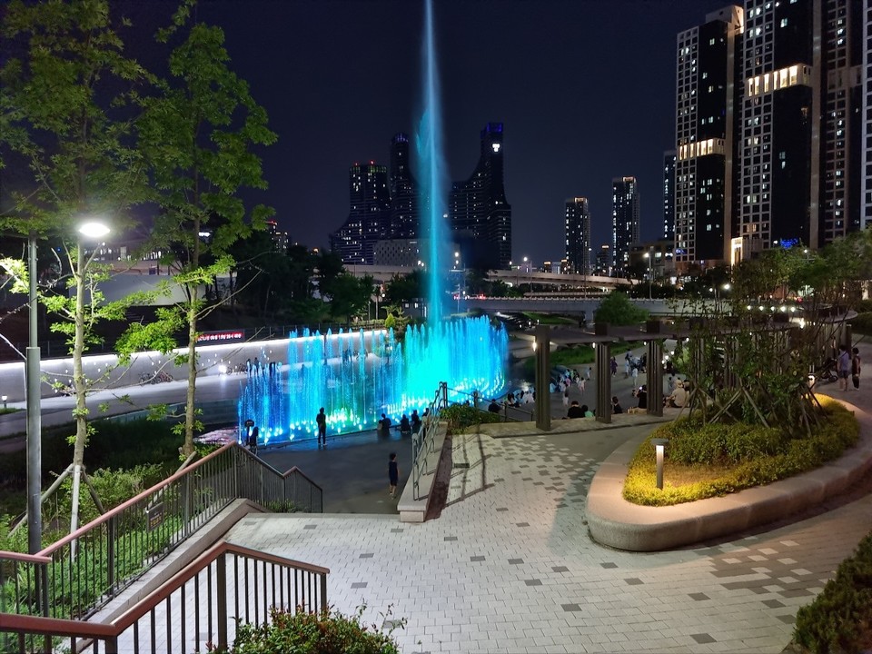 ▲ 방축천 음악분수.