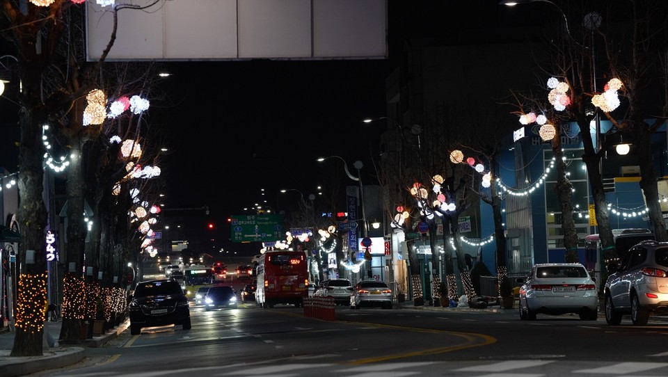 ▲ 조치원 중심가로 빛 거리 조성 특화사업.