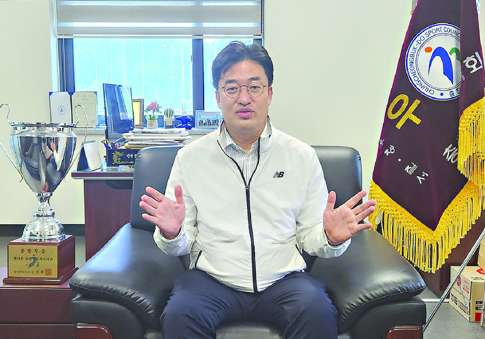 김명식 진천군 체육회장.