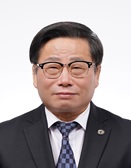 ▲ 홍만표 교육연구정원보원장.