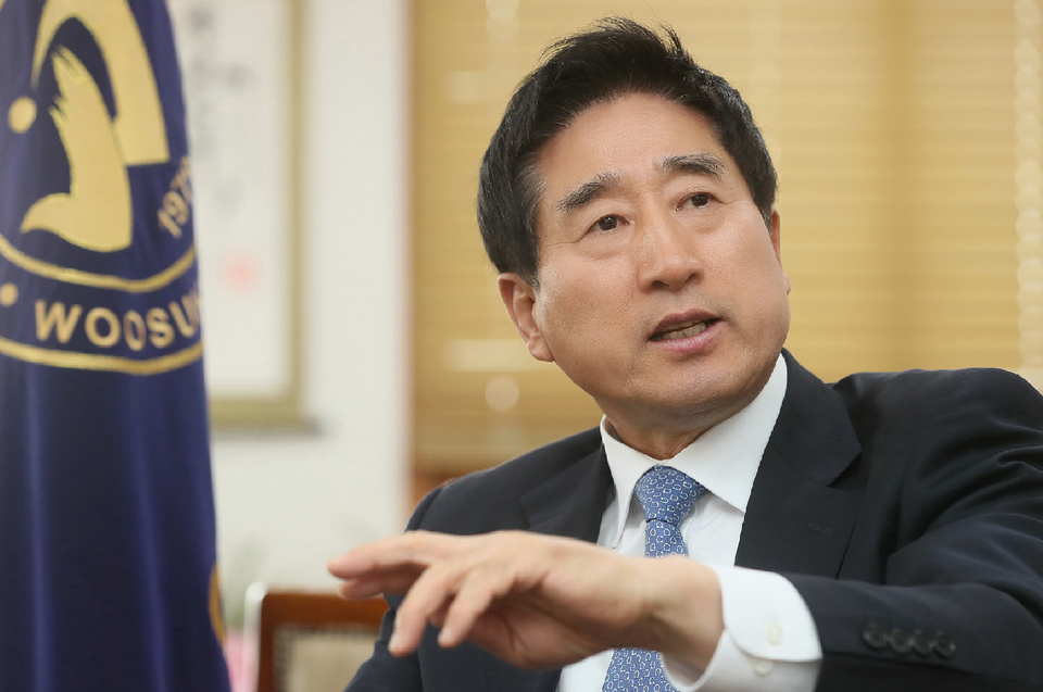 박노준 우석대학교 총장 