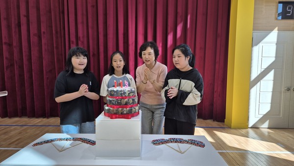 ▲ 예산 대흥초, 개교기념일 학교사랑 행사 실시