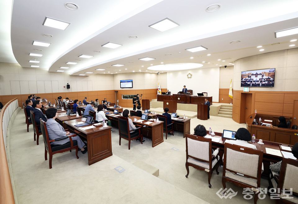 ▲ 임시회 개최 장면