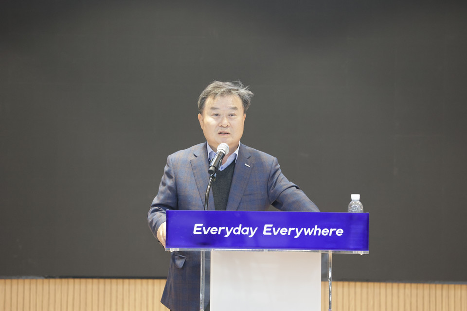 ▲ 이동채 에코프로 창업주가 오창 에코프로 본사에서 신년사를 하고 있다.