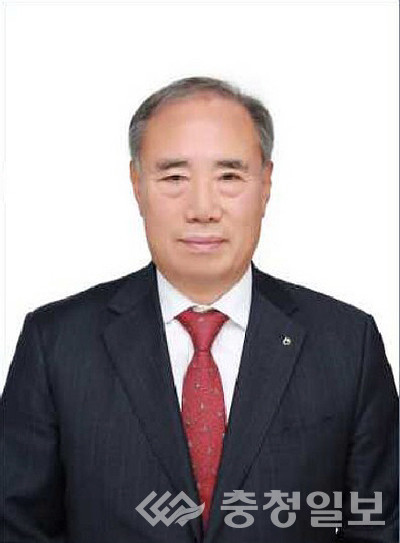 ▲ 충북 진천군 이월농협 이준희 조합장.