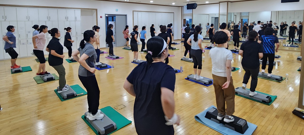 ▲ 단양군보건의료원에서 진행되는 비만탈출 프로그램. 사진=단양군제공