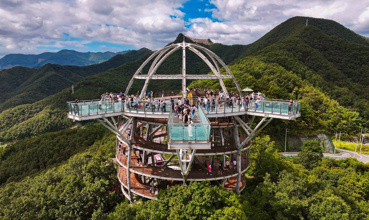 ▲ 단양 만천하스카이워크 전경. 사진=단양군제공