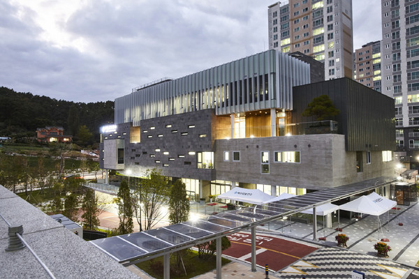 ▲ 예산군보건소 전경