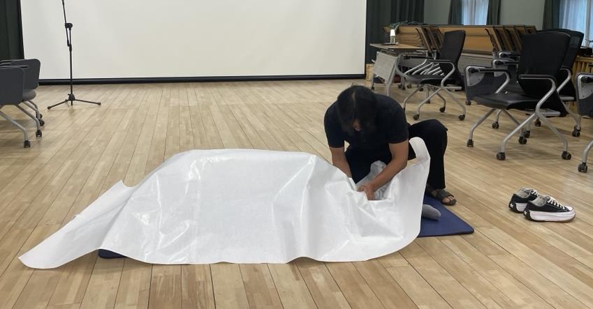 ▲ ‘한 사람을 위한 마사지사’ 공연 장면