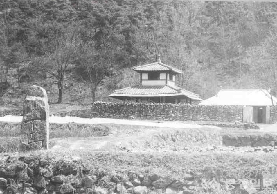 ▲ 계룡하늘소리길 스토리텔링 완성. 작산단군전(1913년)