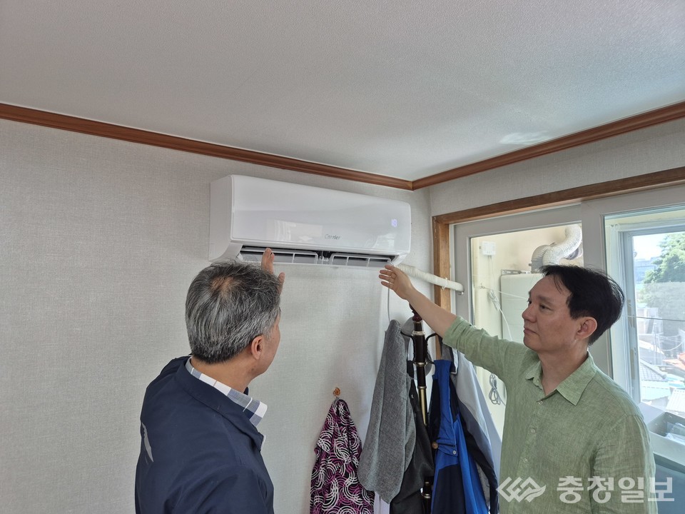 ▲ 고효율 냉방기 설치 모습