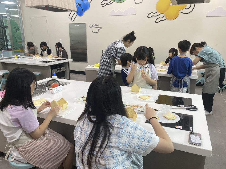 ▲ 충북괴산증평교육지원청은 지역사회와 협력하는 '도서관 연계형 늘봄학교 교육프로그램'을  5~11월까지 본격 운영 한다.