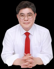 ▲ 민주평통옥천군협의회 김승룡회장