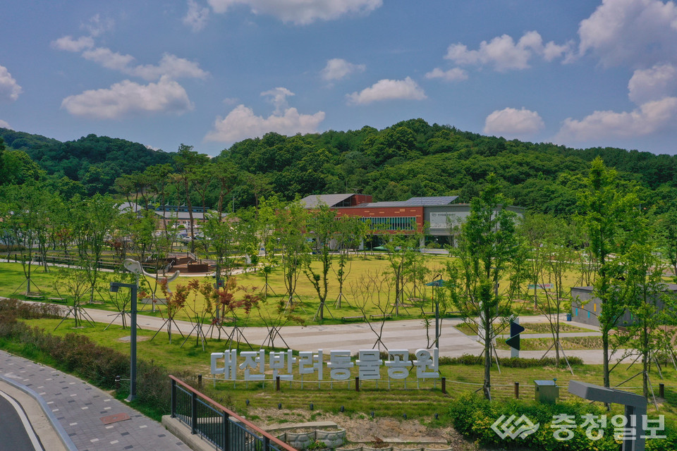 ▲ 대전시, 전국 최초 자치구별 반려동물 놀이터 전면 구축