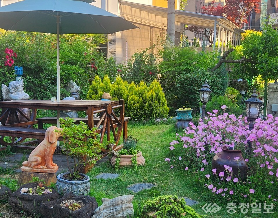 ▲ 어디-동상 그림처럼