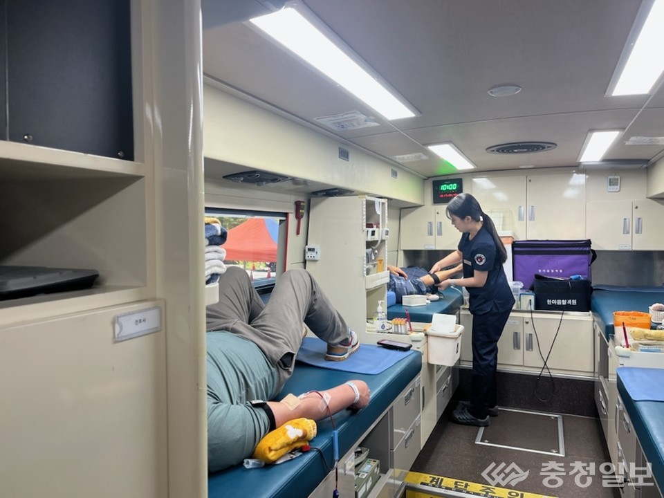 ▲ 대전시청 공직자들 사랑의 헌혈운동 동참