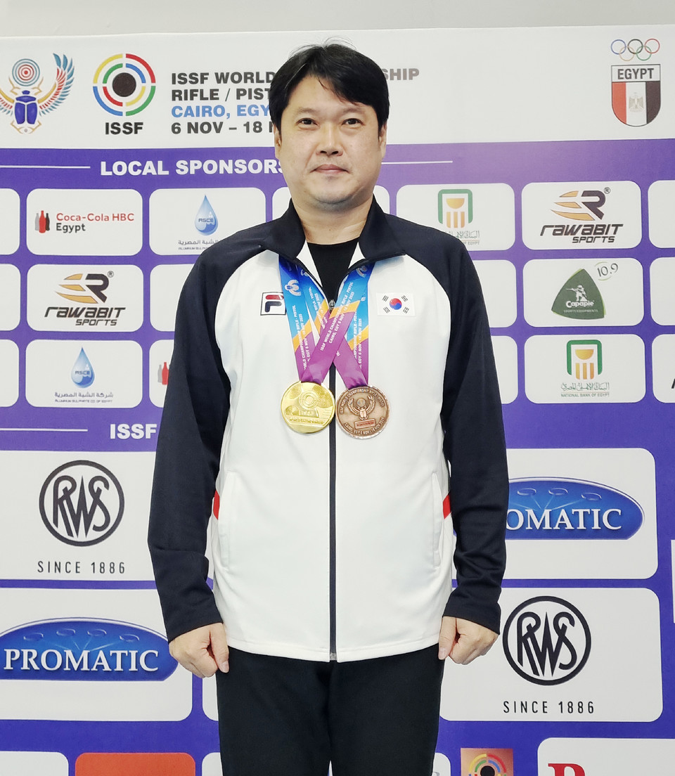 ▲ 2025 ISSF 카이로 세계사격선수권대회에서 금메달 1개, 동메달 1개를 획득한 소승섭 선수