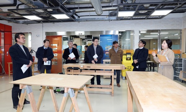 ▲ 충남 혁신도정 연구모임(동탄 현장방문)