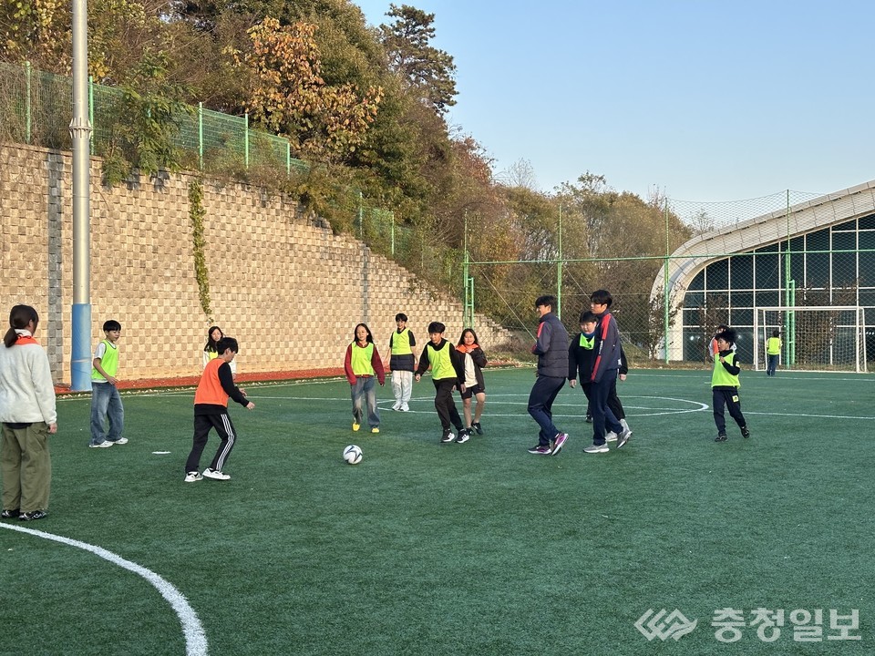 ▲ 사진=청주FC와 함께하는 축구교실