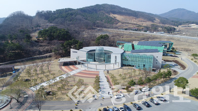 ▲ 진천종박물관 전경.