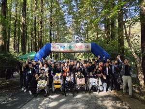 '느리지만 함께'… 기성동, 10년째 이어온 따뜻한 마라톤 축제