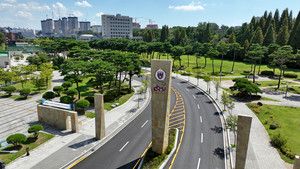 충북대, 특화역량 BI 지원사업 거점형 주관기관 선정 - 뉴스 썸네일 이미지