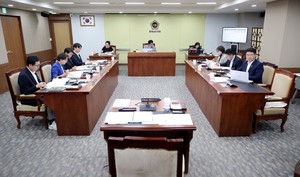 기경위, 공공개발·금융지원 정책 추진상황 집중 점검 - 뉴스 썸네일 이미지